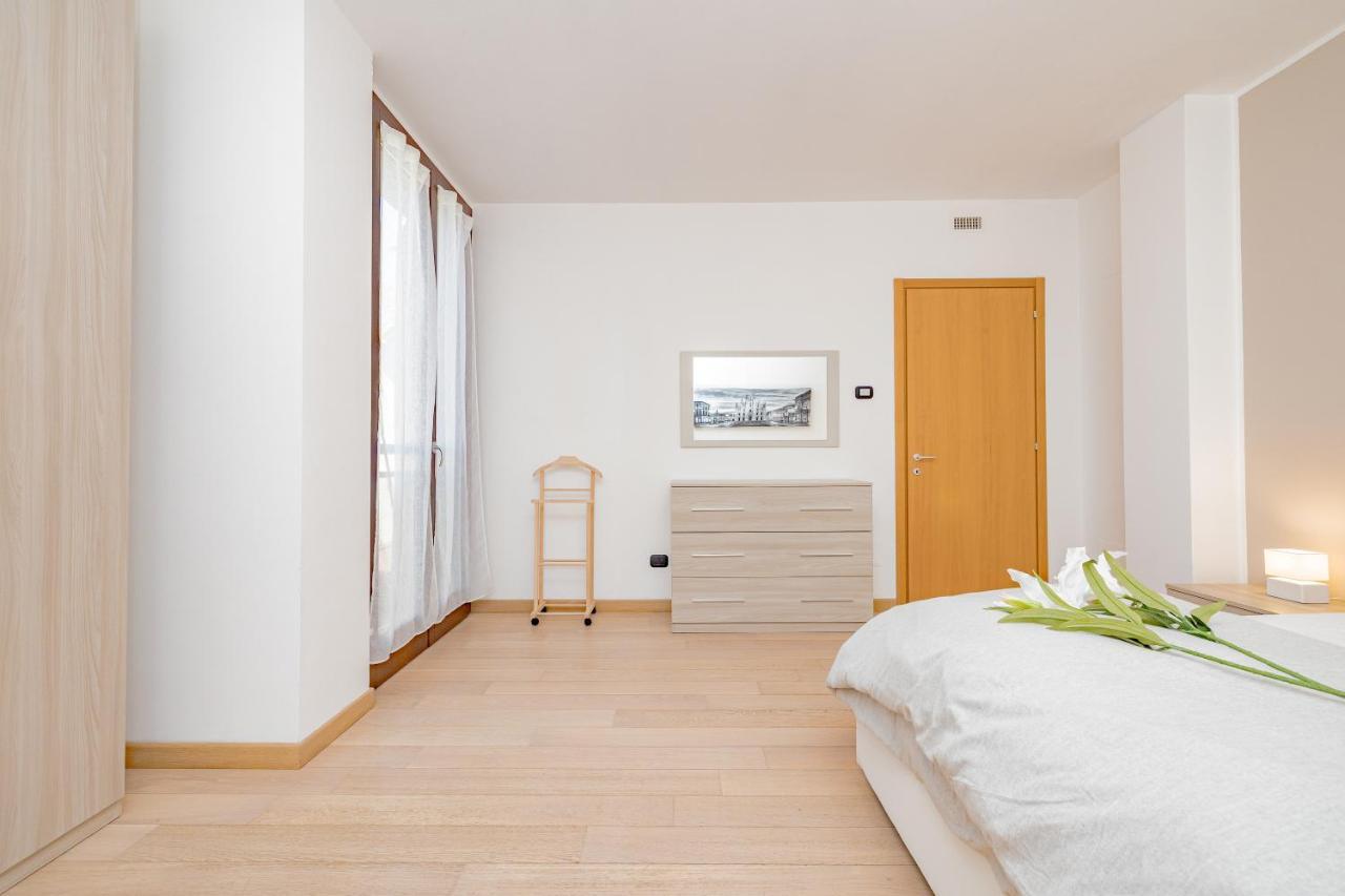Milan Forum Camelia Guesthouse Assago Exterior photo